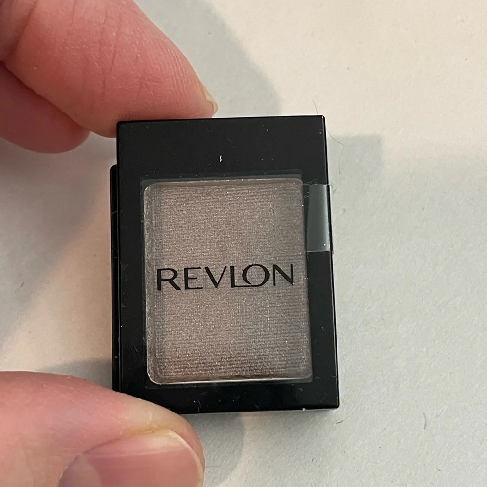 Revlon Colorstay Shadowlinks #060 Taupe‎ Satin Eyeshadow SINGLE